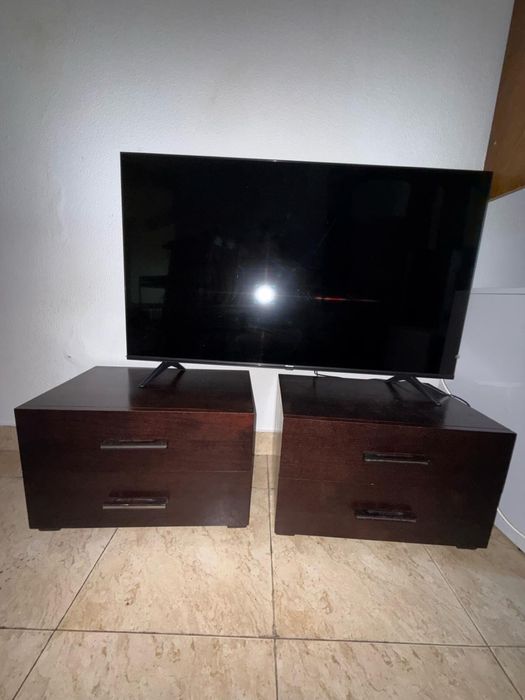 2 mesas de cabeceira carvalho escuro