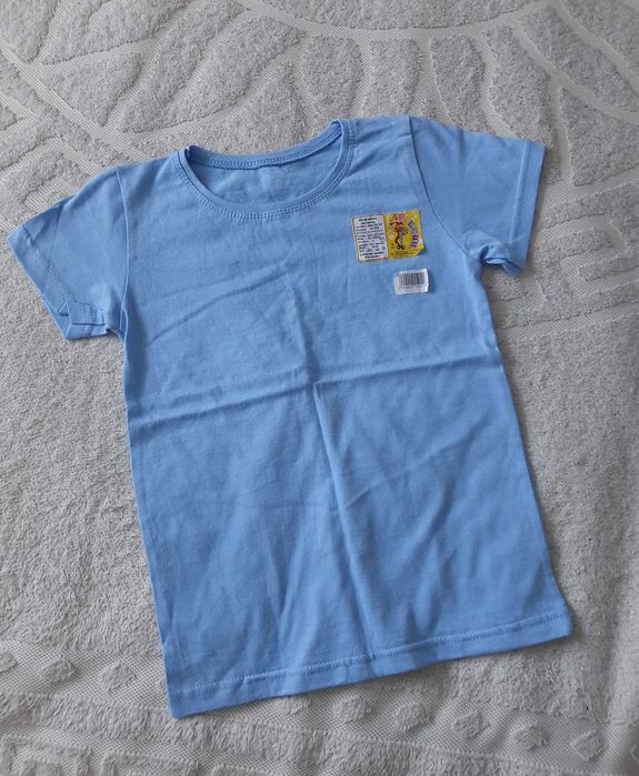 Новая футболка детская голубая