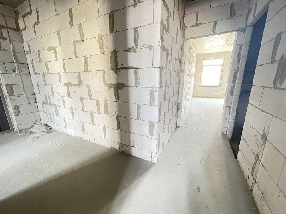 ПРОДАЖ 3 кімнатної квартири, поблизу центру вул. Торговиця