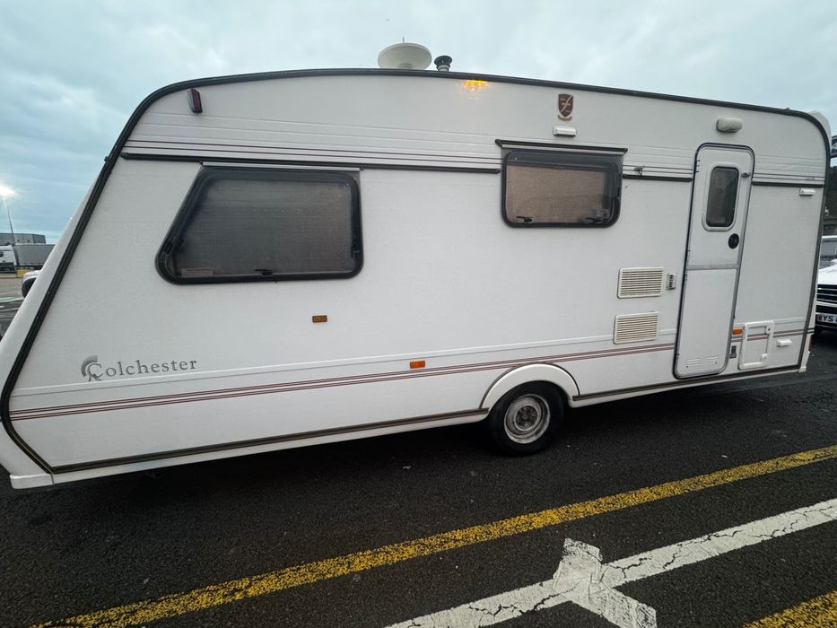 Caravana inglesa FLEETWOOD ano1998 4 camas