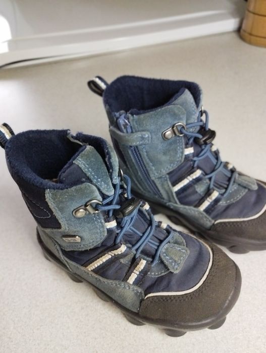 Ботинки демисезонные детские 24р-р