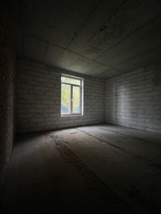 Будинок БІЛЯ ЛІСУ/ 125м2+гараж+ПІДВАЛ/ 10 соток/ Без комісії