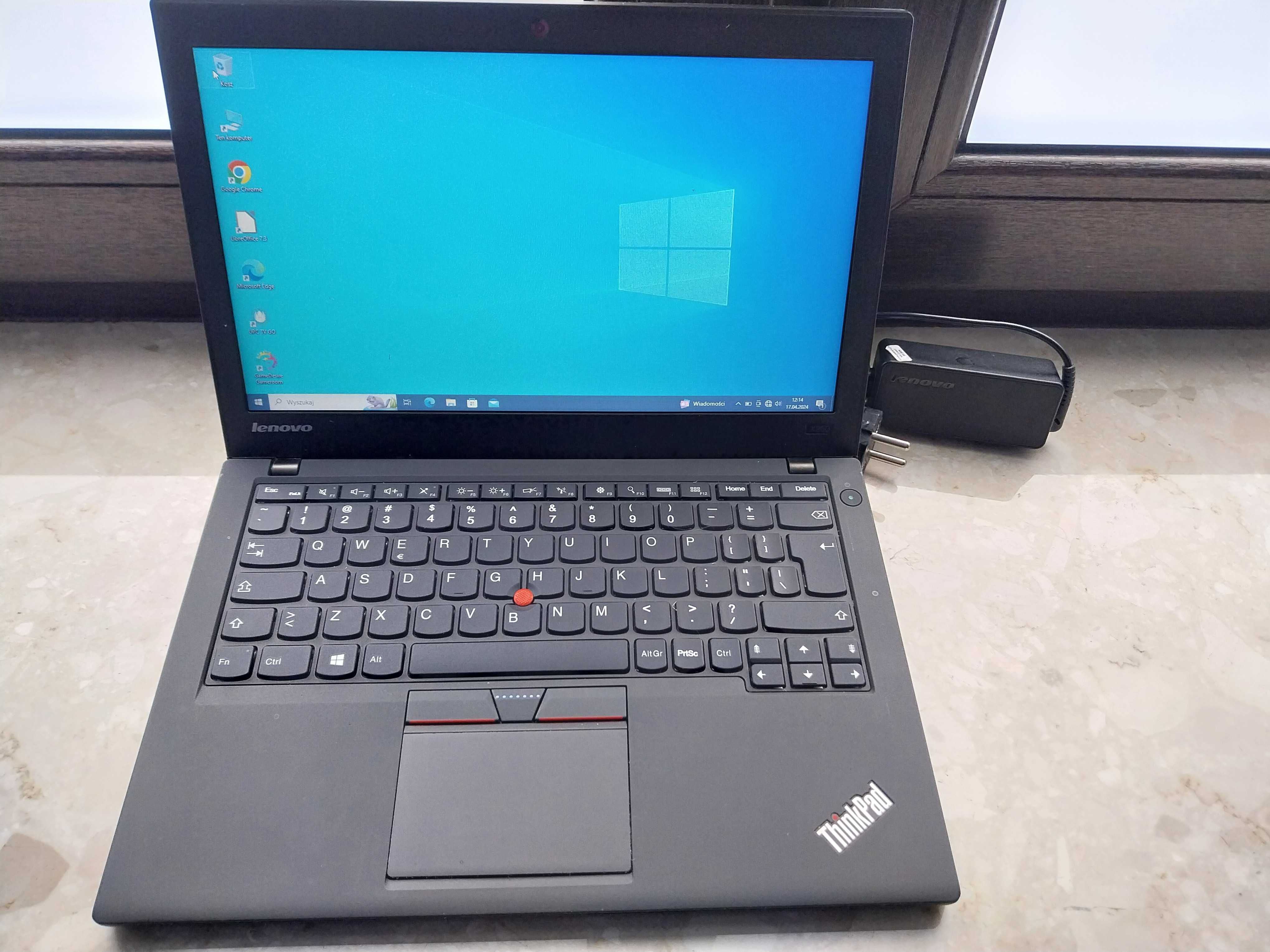 Laptop Lenovo 12,5' Win 10, SSD 240GB, gwarancja