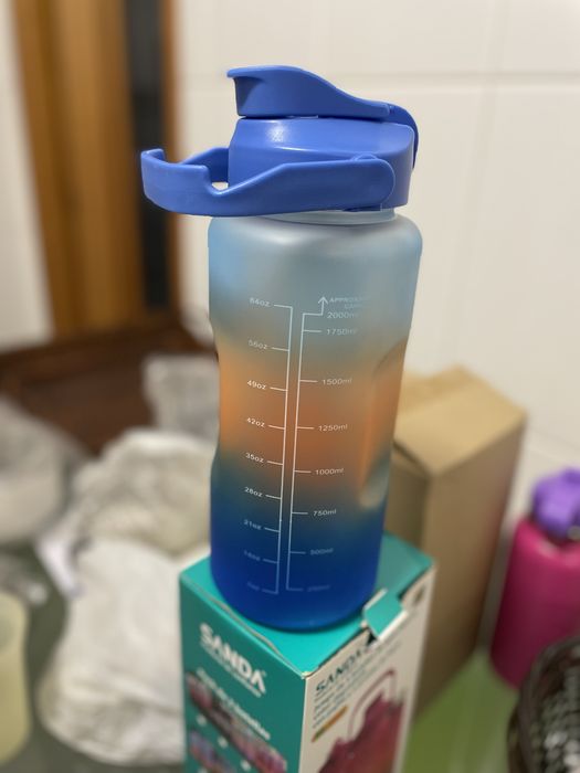 Garrafa de plastico água 2l nova