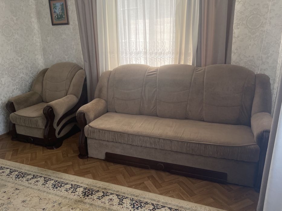 Диван розкладний + крісло