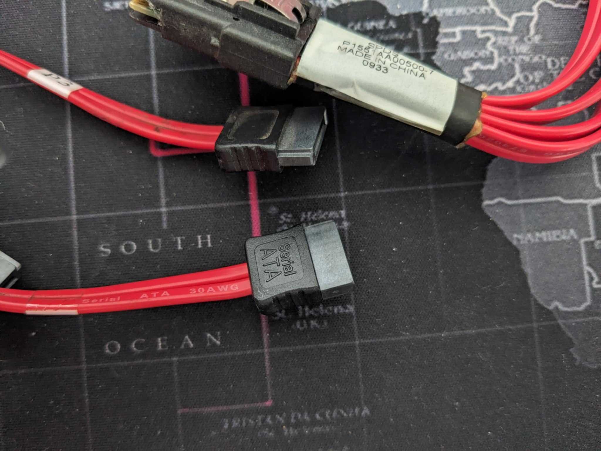Kabel mini SAS SFF-8087 - 4x SATA 0,5M