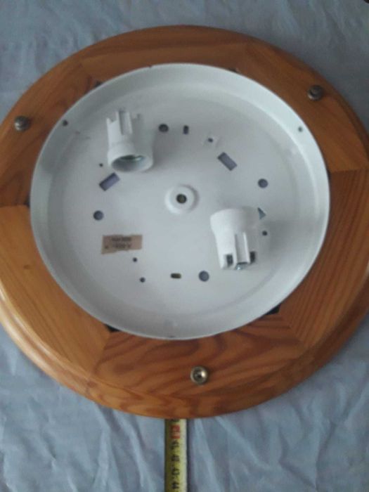 Lampa sufitowa lub ścienna