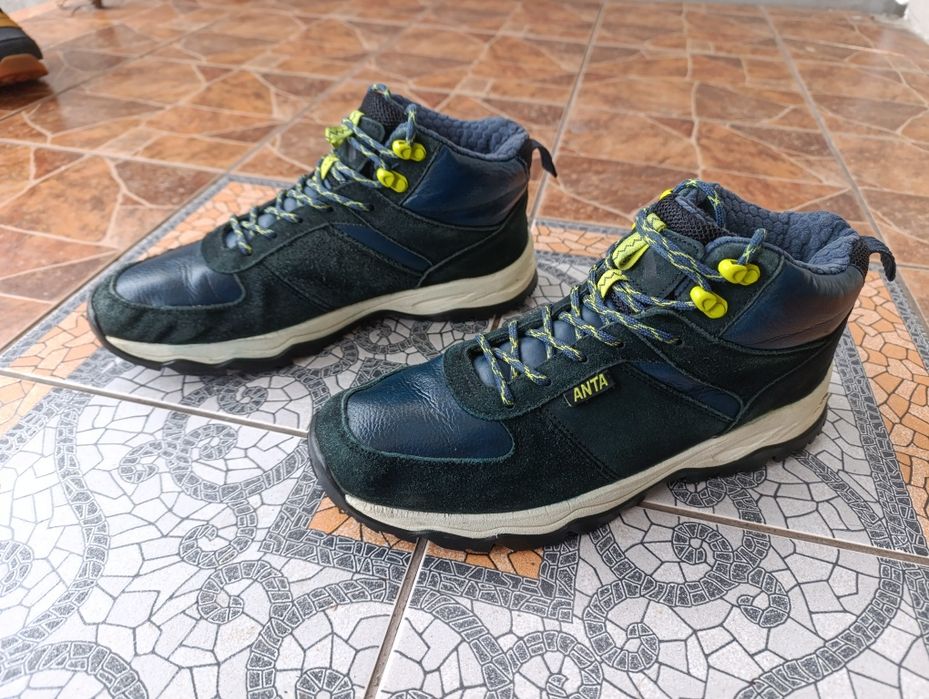 Anta 42.5р. чоловічі трекінгові кросівки