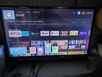 Firmowy telewizor 32 cale z smart tv i pilotem LED uszkodzona matryca
