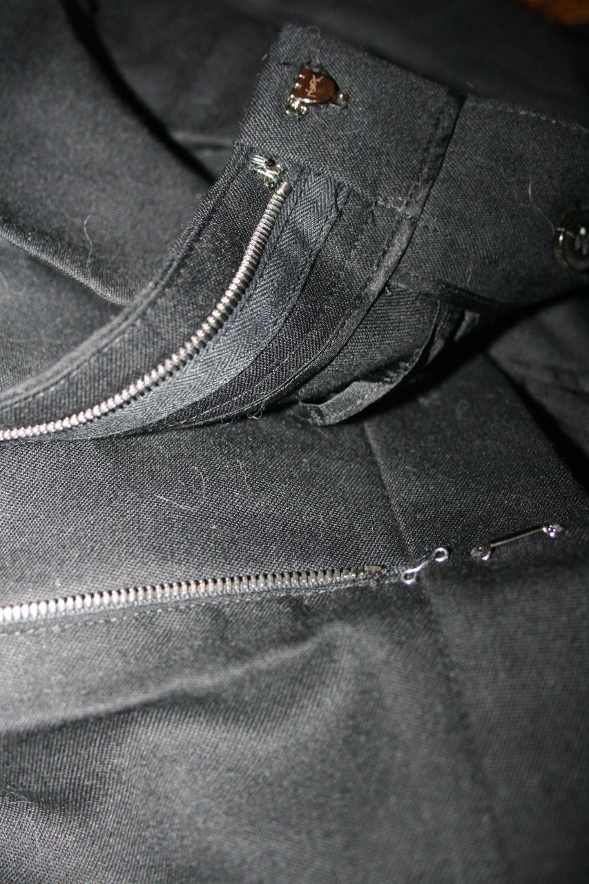 Вовняні штани Yves Saint Laurent