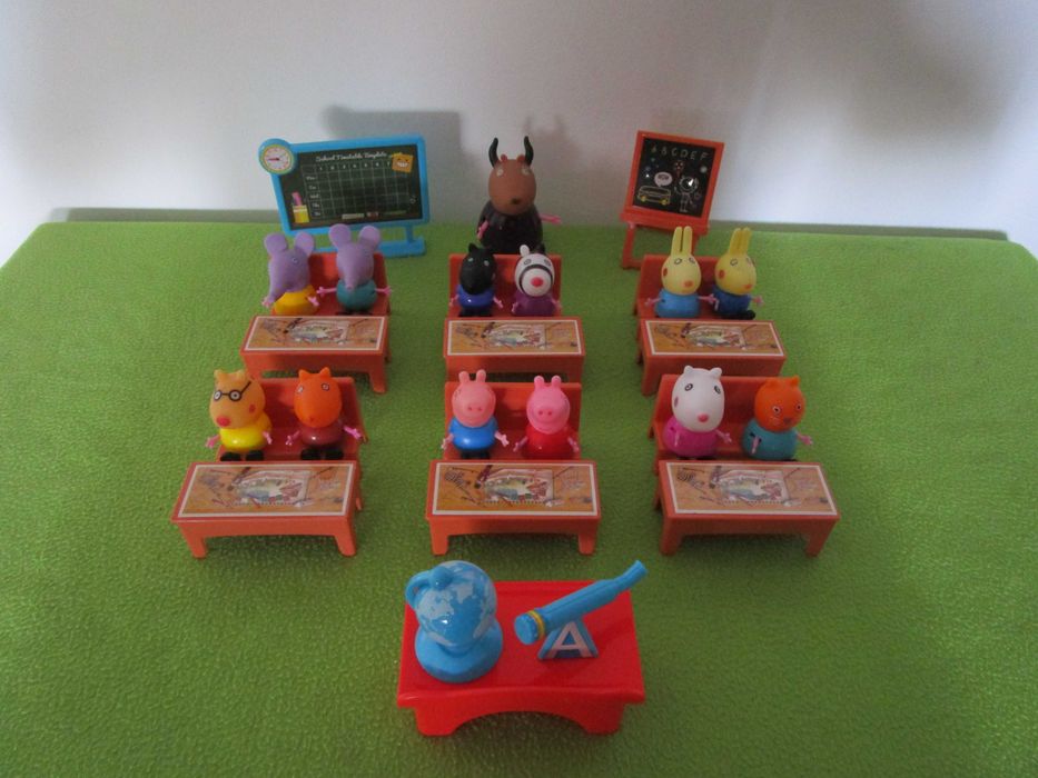 Conjunto de 30/32 peças da Porquinha Peppa / Peppa Pig NOVO