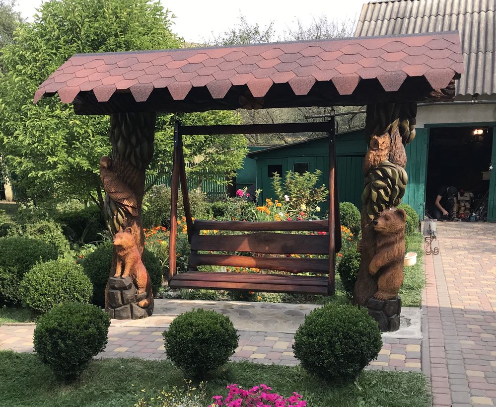 Вироби з дерева скульптура