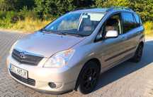 toyota corolla verso