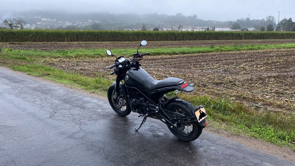 Benelli Leoncino Trail 500