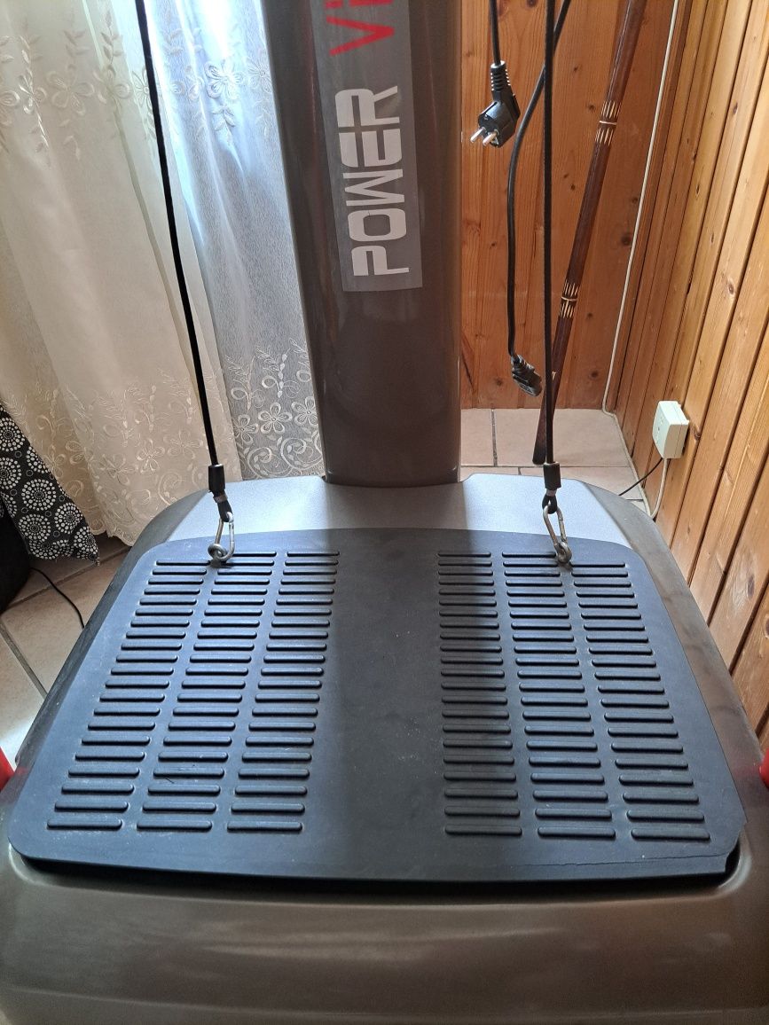 Plataforma vibratória de exercícios power vibro tech, em bom estado