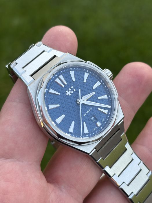 Christopher Ward The twelve 40 mm