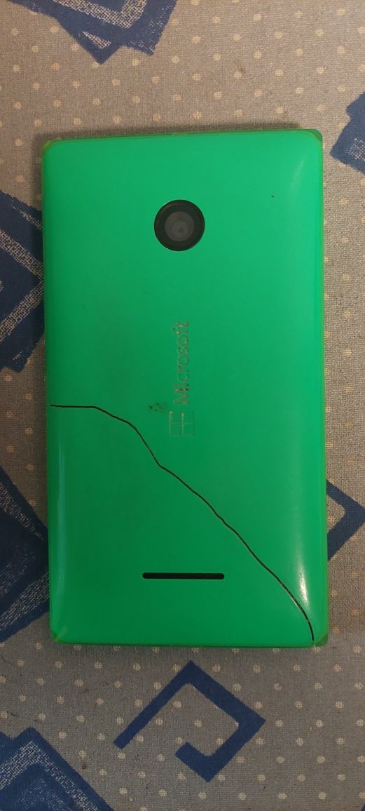 Продам телефон Lumia 532 (Не загружается)