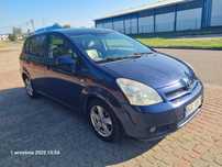 COROLLA VERSO 7 osobowa 2.0 diesel 2005r