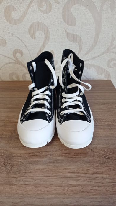 Converse,нові,оригінал