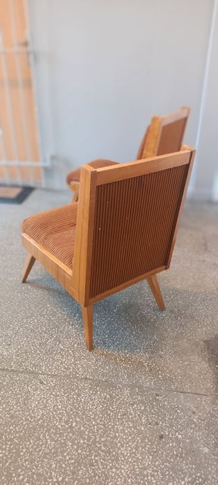 Unikatowe fotele PRL lata 60 zaprojektowanie przez Leśniewskiego oraz