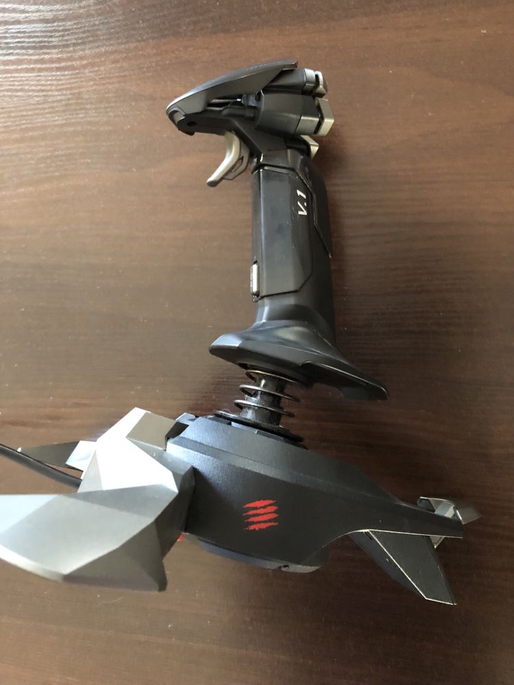Joystick Mad Catz V1 stick