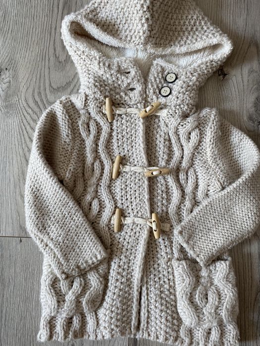 Uroczy sweterek Zara na jesień rozmiar 98