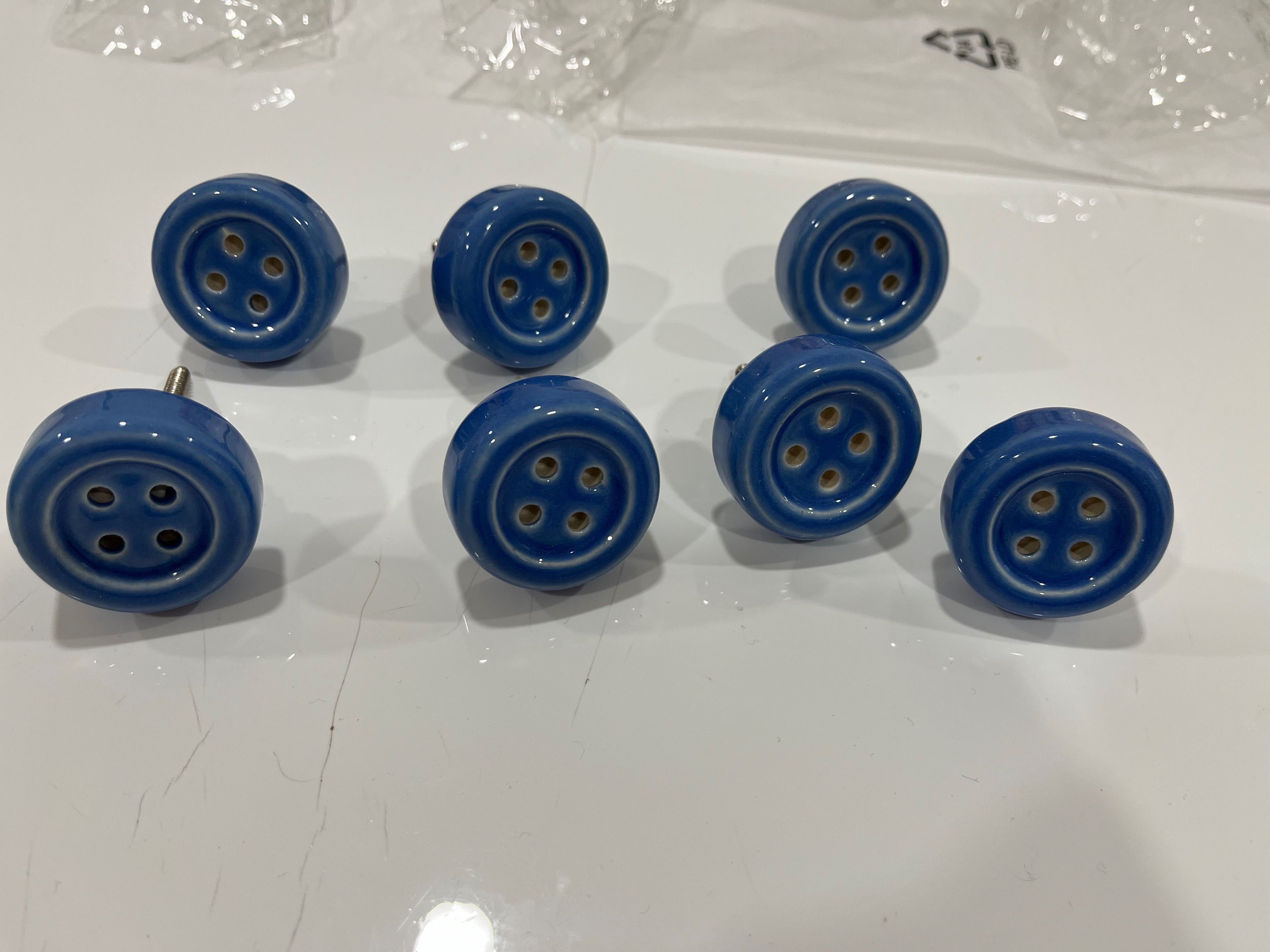 Puxadores em porcelana