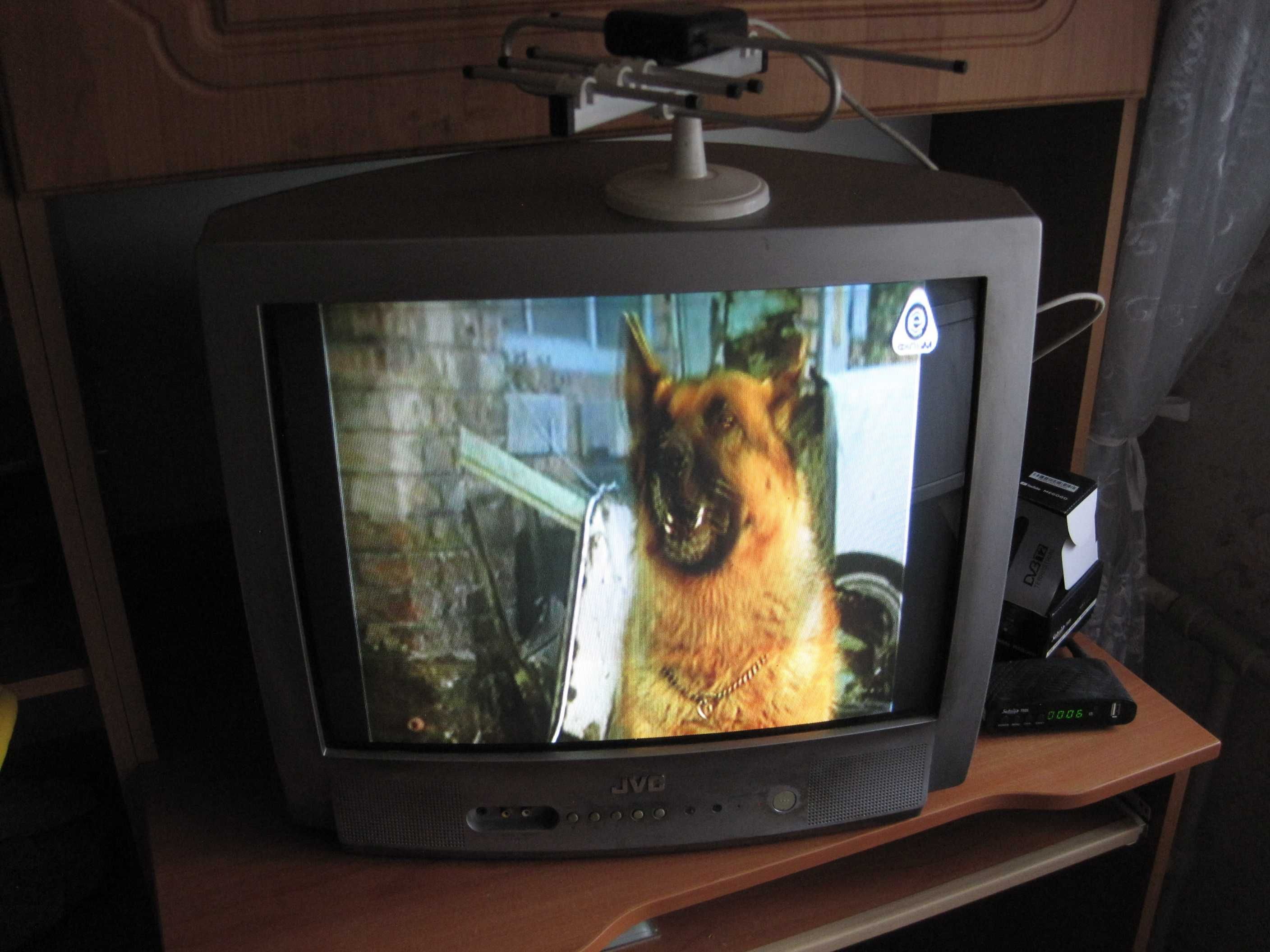 Телевизор JVC AV-2115EE приставки Т2 DVB-T2/C SatCom и X96 и антенной