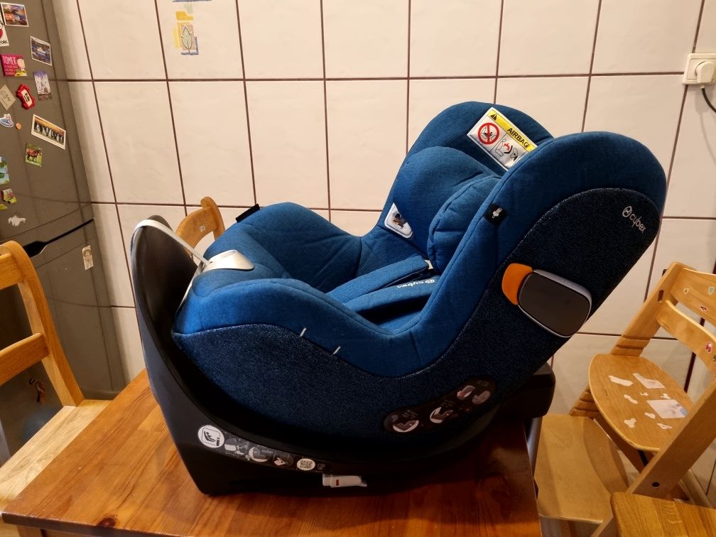 Fotelik samochodowy Cybex Sirona Zi i-size Mountain Blue Plus obrotowy