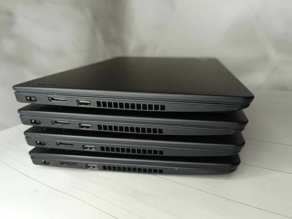 ОПТ/Роздріб Ноутбук Lenovo ThinkPad 13/i5-7300/8/256/13.2 " HD