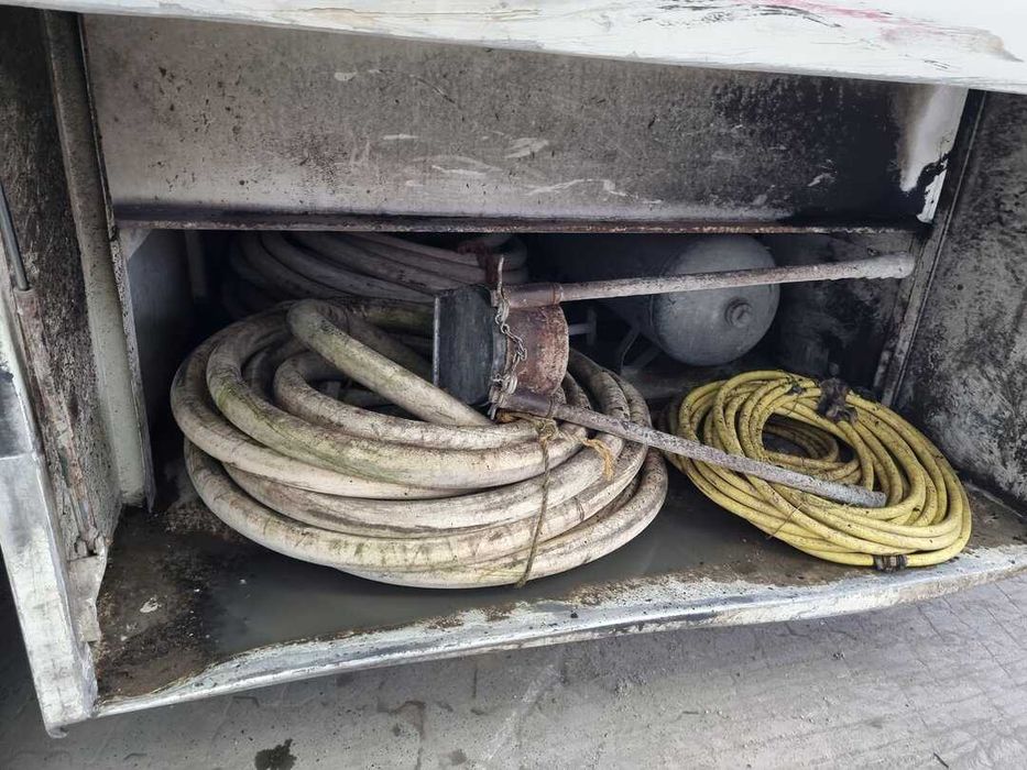 Naczepa mixokret  do posadzek transmix