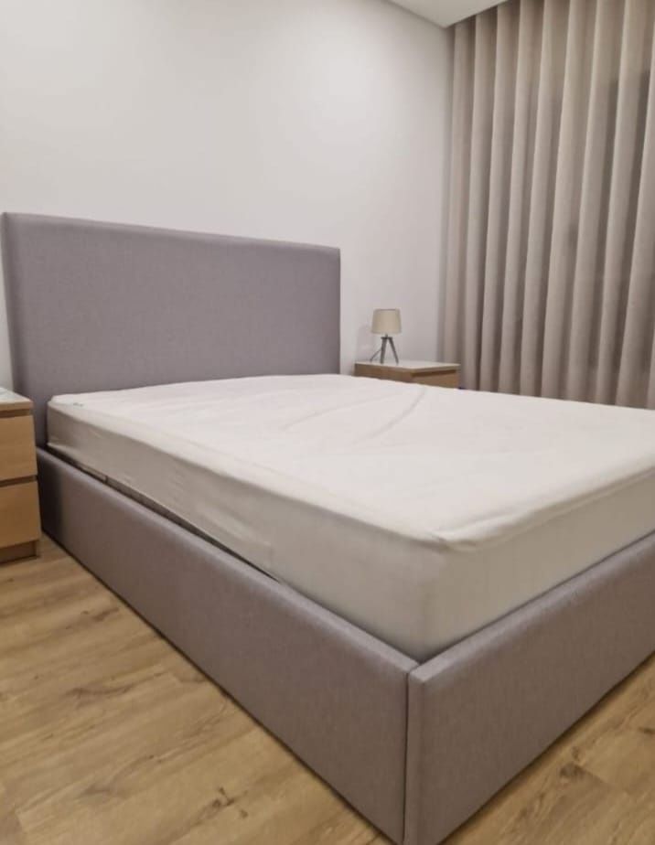 Cama Nova com estrado