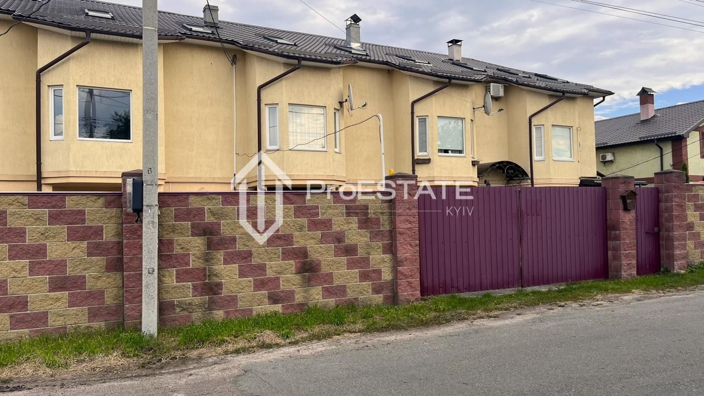 БЕЗ % Продам Таунхаус з ГАРАЖЕМ, центр Борисполя