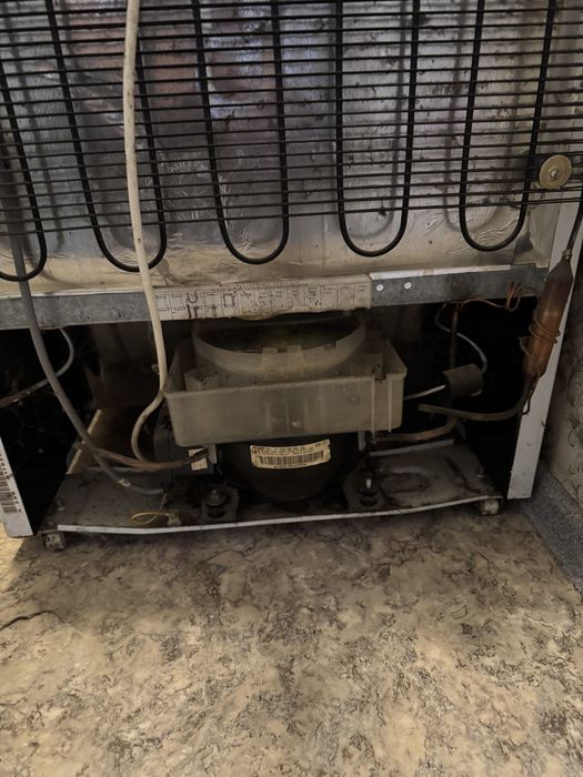 Продаю холодильник