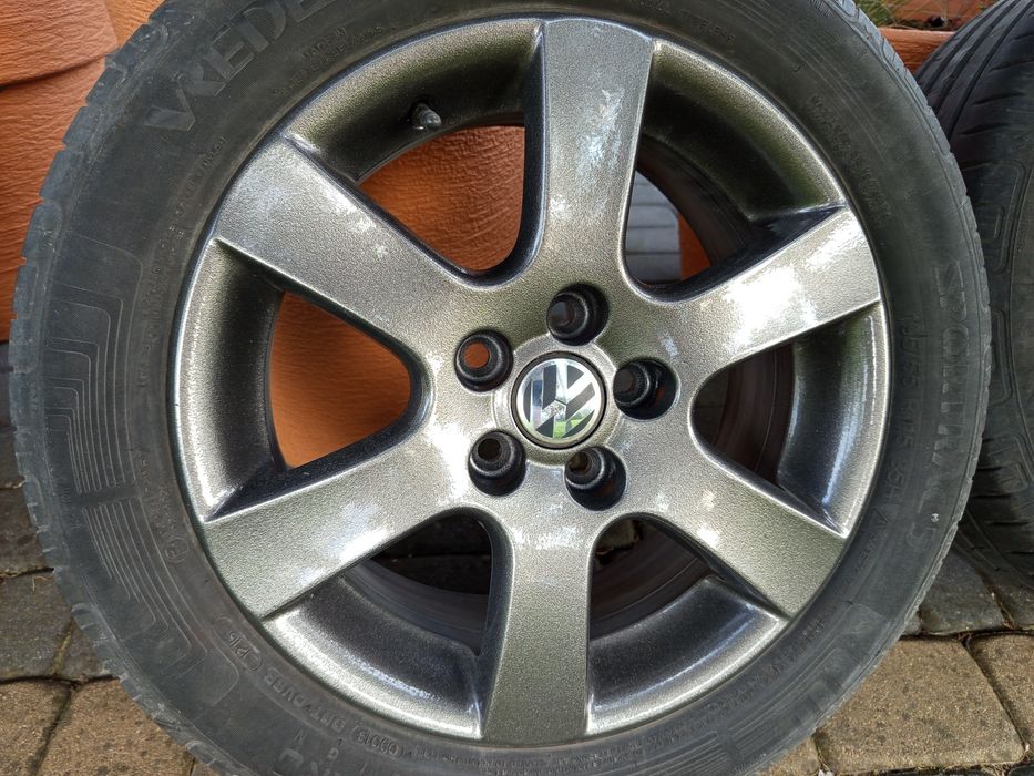 Felgi aluminiowe 15 VW polo skoda fabia Seat Ibiza 5x100
