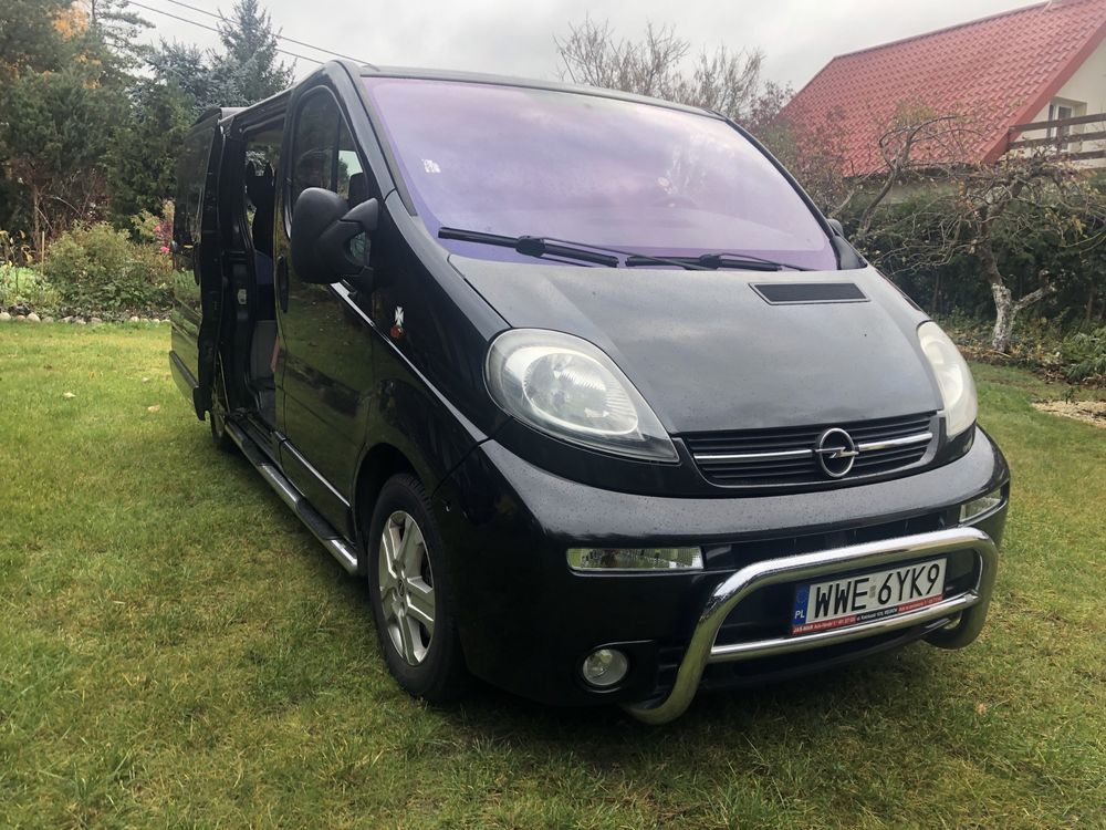 Wynajem busa, wynajmę Opel Vivaro 7 osobowy, bus na wakacje.
