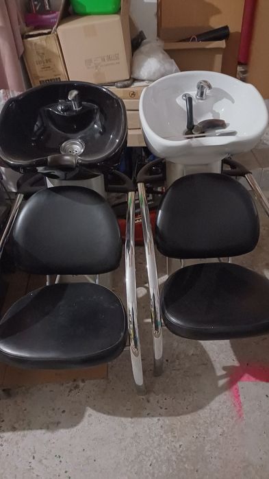 Перукарське обладнання,мийка,дзеркало,тележка,дитяче крісло
