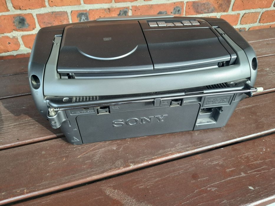 Radiomagnetofon Sony boombox przenośny