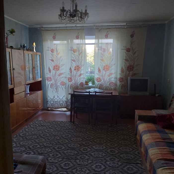 Продам 3х комн квартиоу на 4 микр