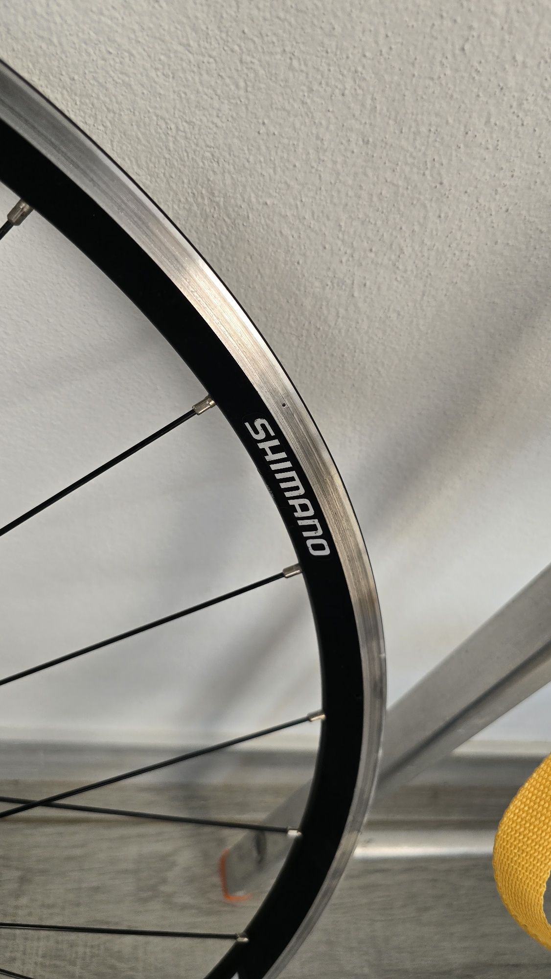 Rodas Shimano RS