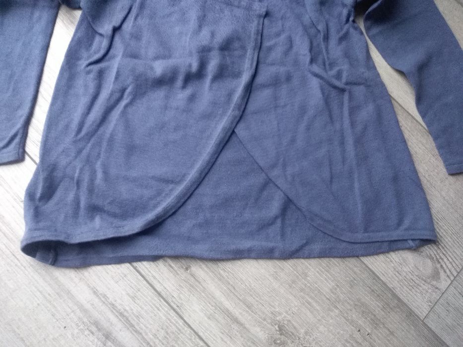 sweterek Reserved 128