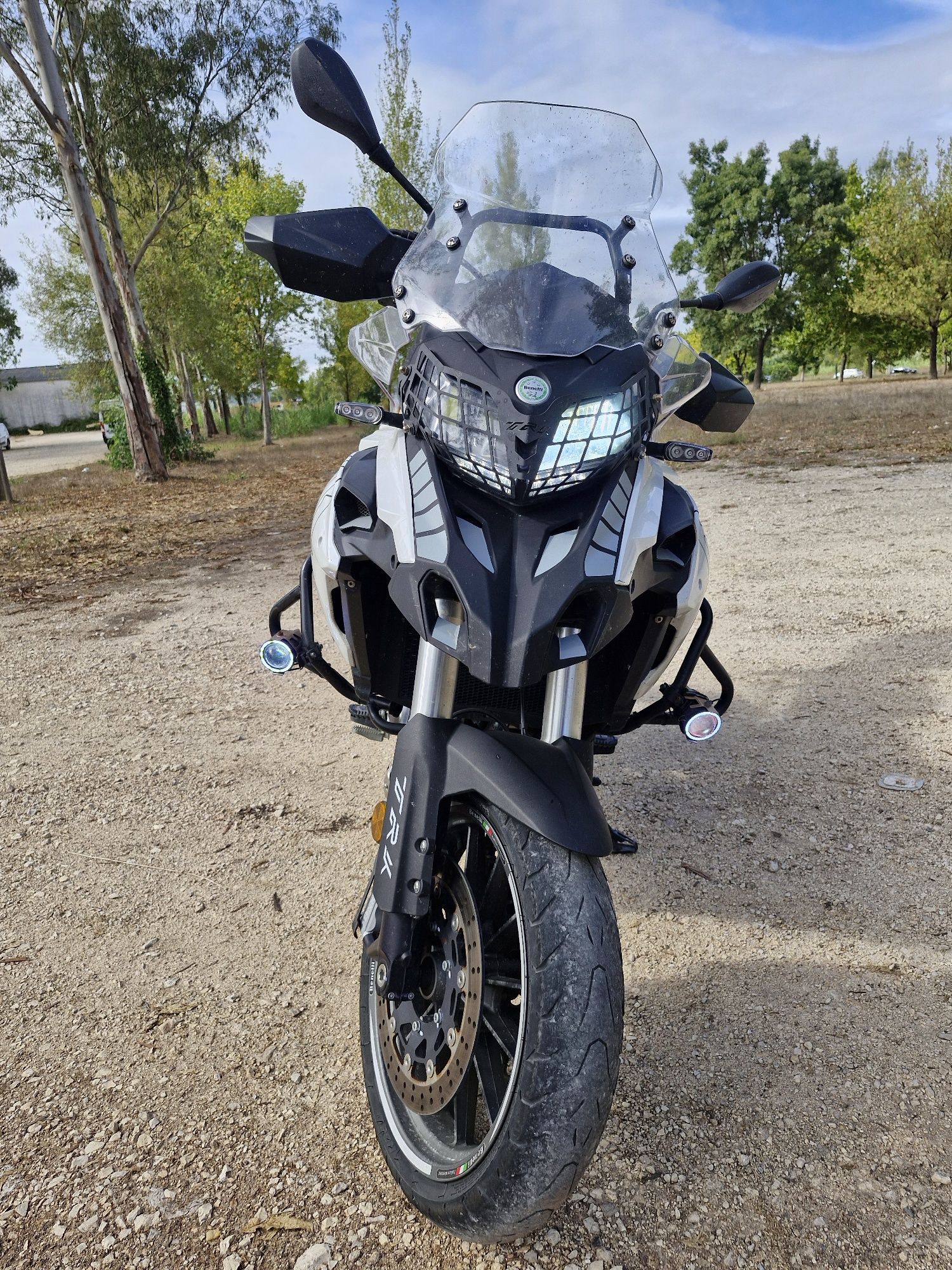 benelli 502 trk (impecacel)