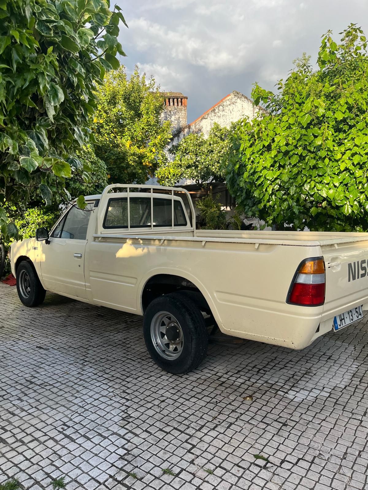 Datsun pick up 720