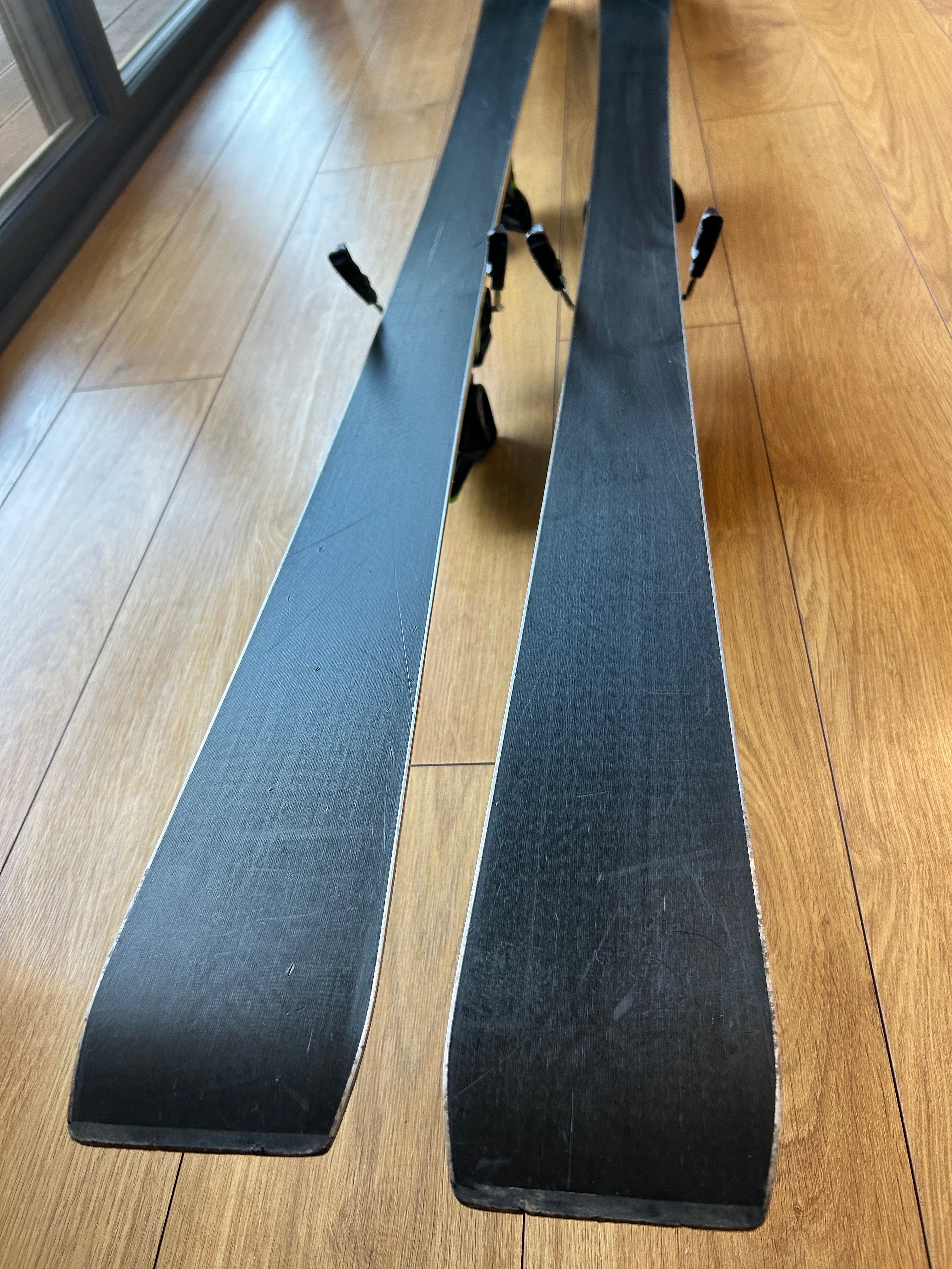 Narty Atomic Redster X7 175cm
