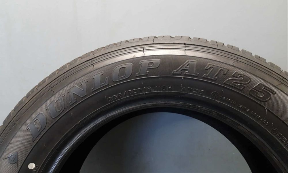 Шини 265/60 R18 Dunlop резина майже нова