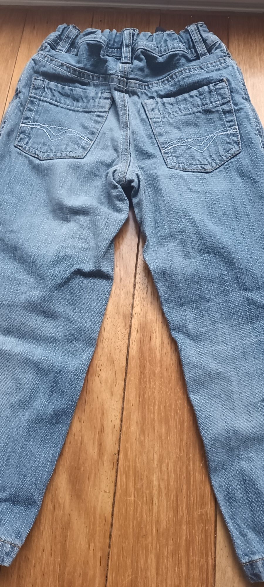 Spodnie dzinsy chłopięce, 104-110 cm