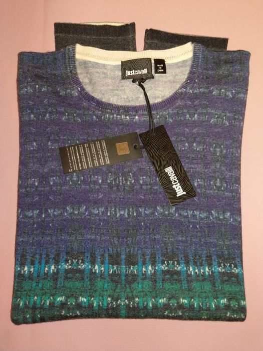 Piękny swetr męski Just Cavalli.