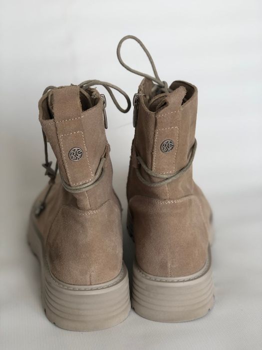 Симпатичні черевички Hilary замшеві