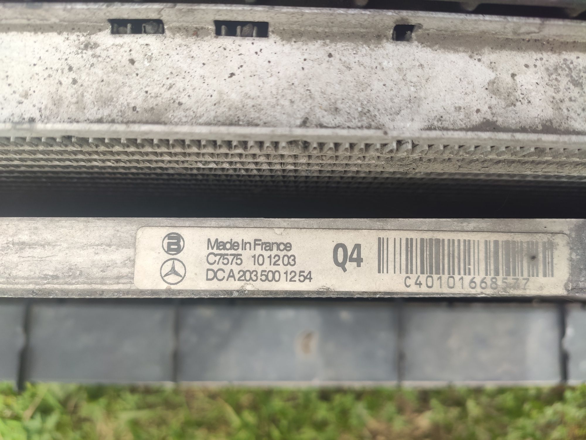 Радіатор вентилятор Mercedes w203 2.2 cdi c-class інтеркуллер