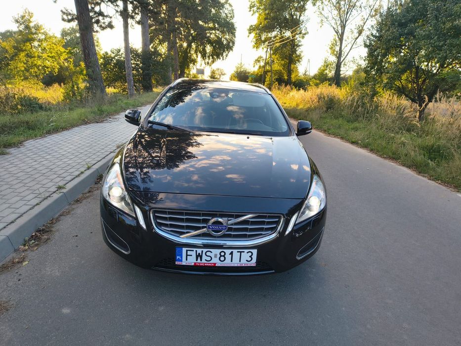 Volvo v60 2.0 d3 163km niski przebieg 145tkm